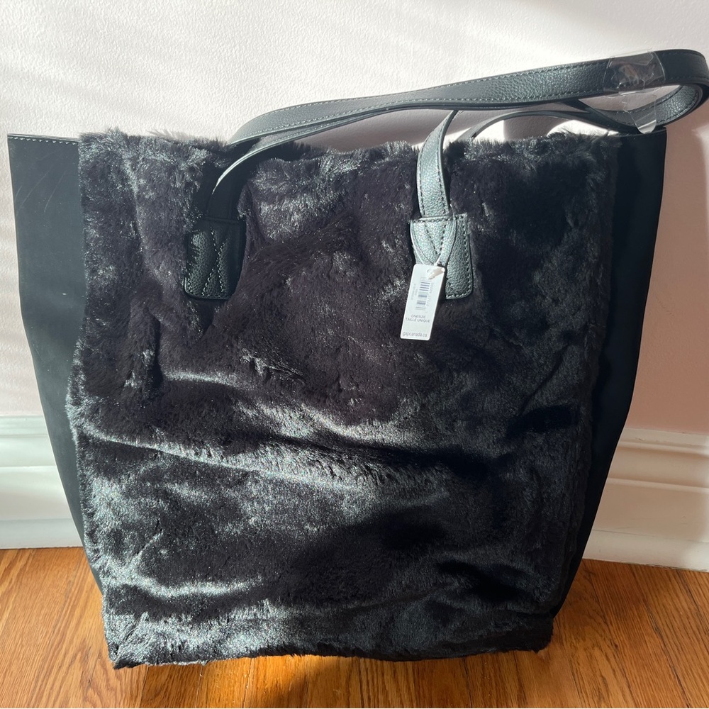 GAP Black Faux Fur Tote Bag NWT